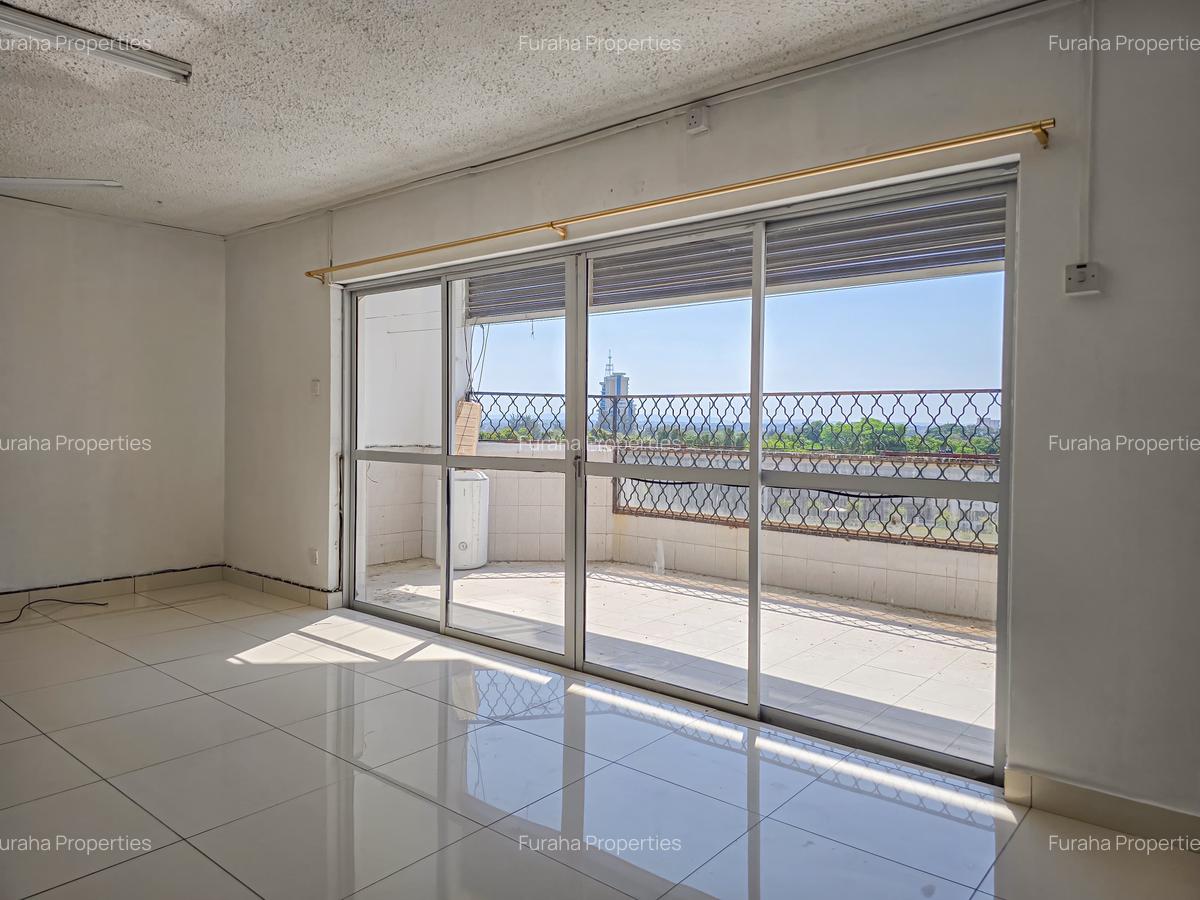 3 Bed Apartment in Mombasa CBD - 2