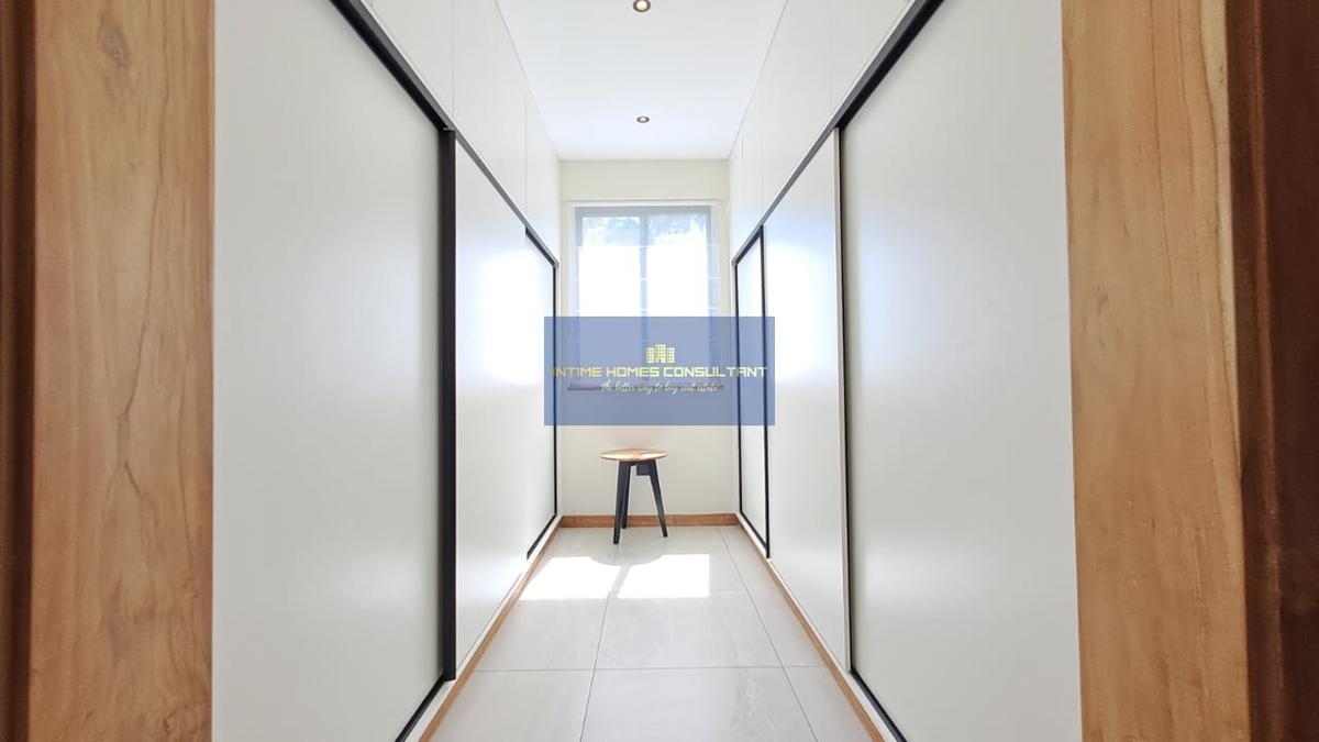 Serviced 3 Bed Apartment with En Suite in Spring Valley - 11