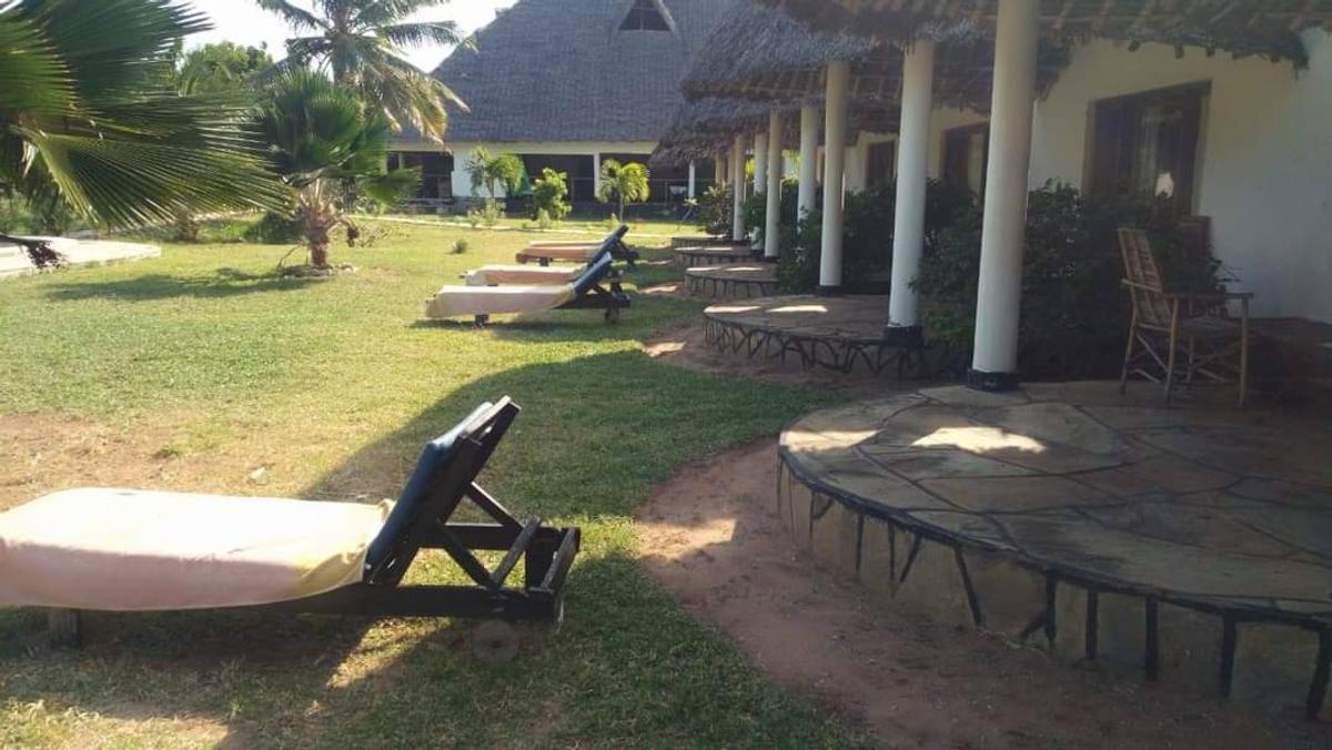 Serviced 10 Bed Apartment with En Suite in Diani - 5