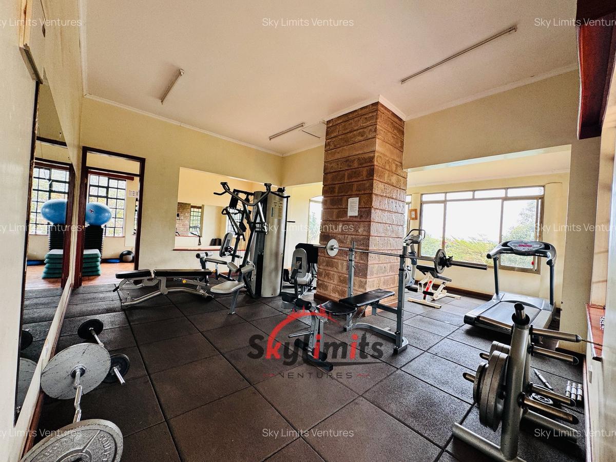 4 Bed Townhouse with En Suite in Nyari - 13