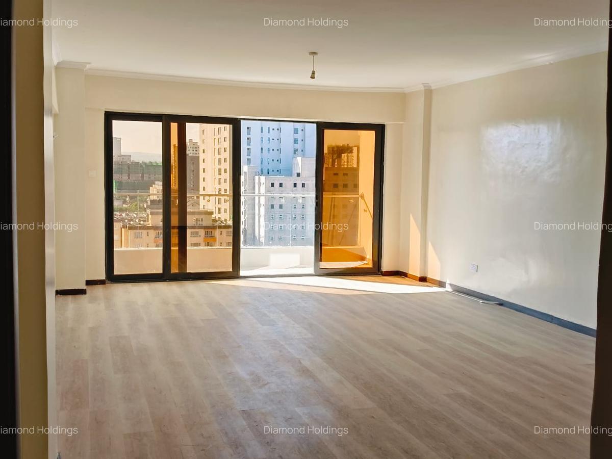 3 Bed Apartment with Gym at Parklands - 12