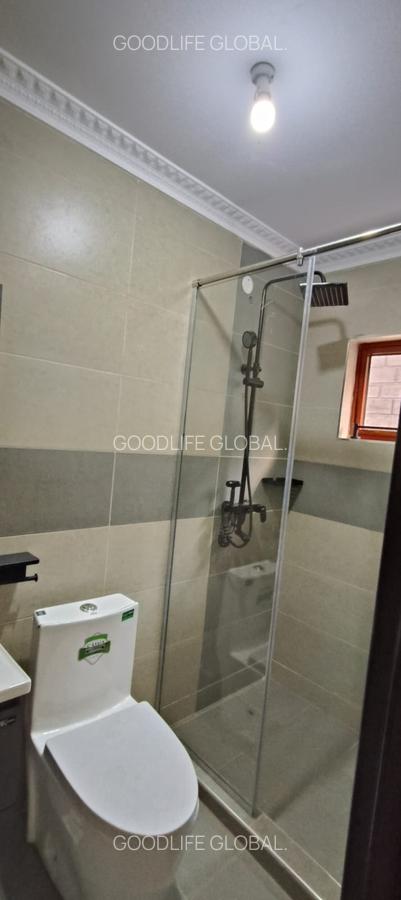 5 Bed House with En Suite at New Kitisuru - 14