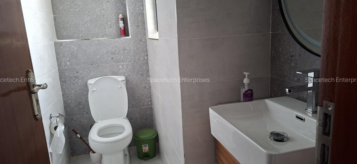 4 Bed Townhouse with En Suite in Runda - 17