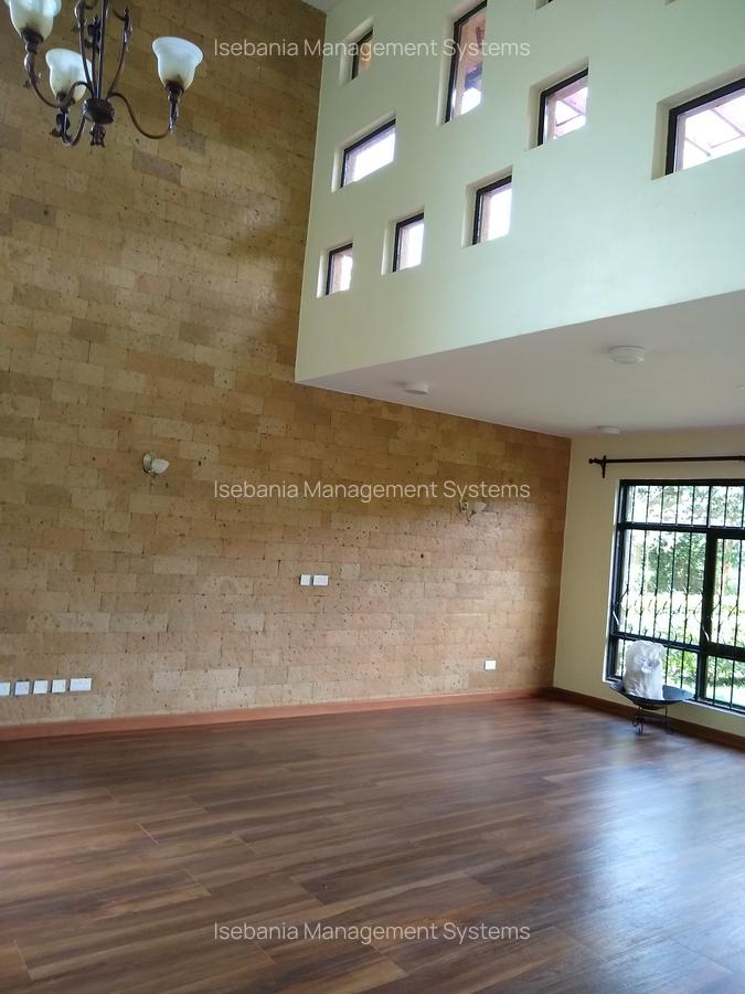 5 Bed House with En Suite at Glory Road - 10