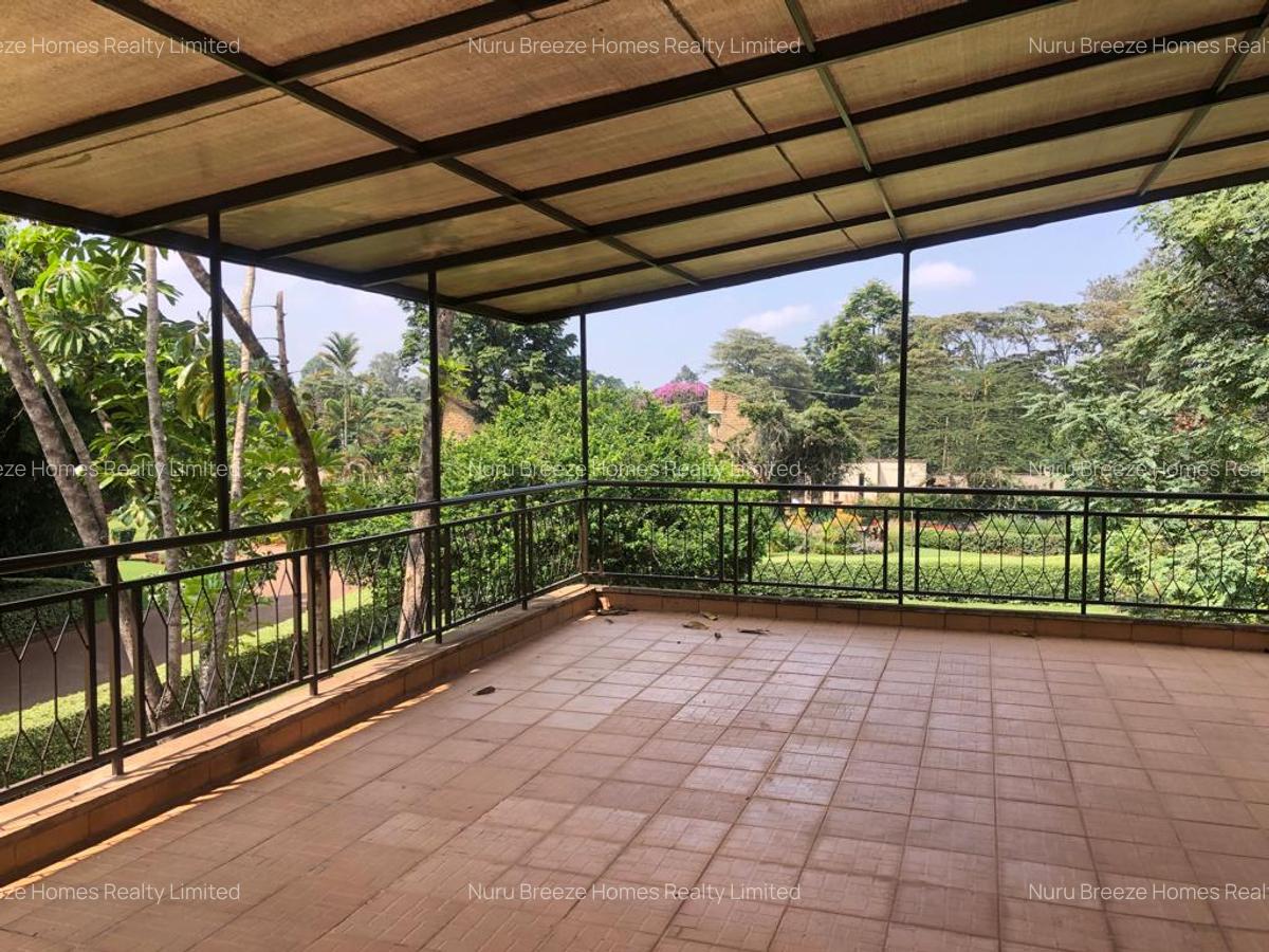 5 Bed Townhouse with En Suite in Karen - 9