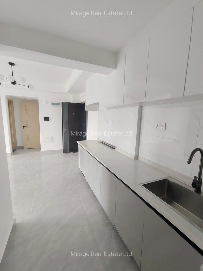 3 Bed Apartment with En Suite in Westlands Area - 18