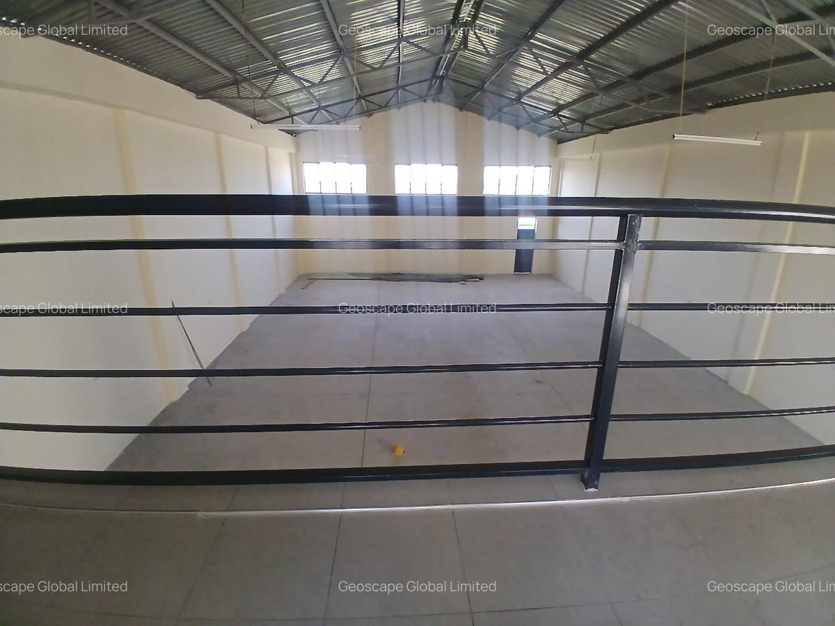 4,100 ft² Warehouse with Parking in Ruiru - 7