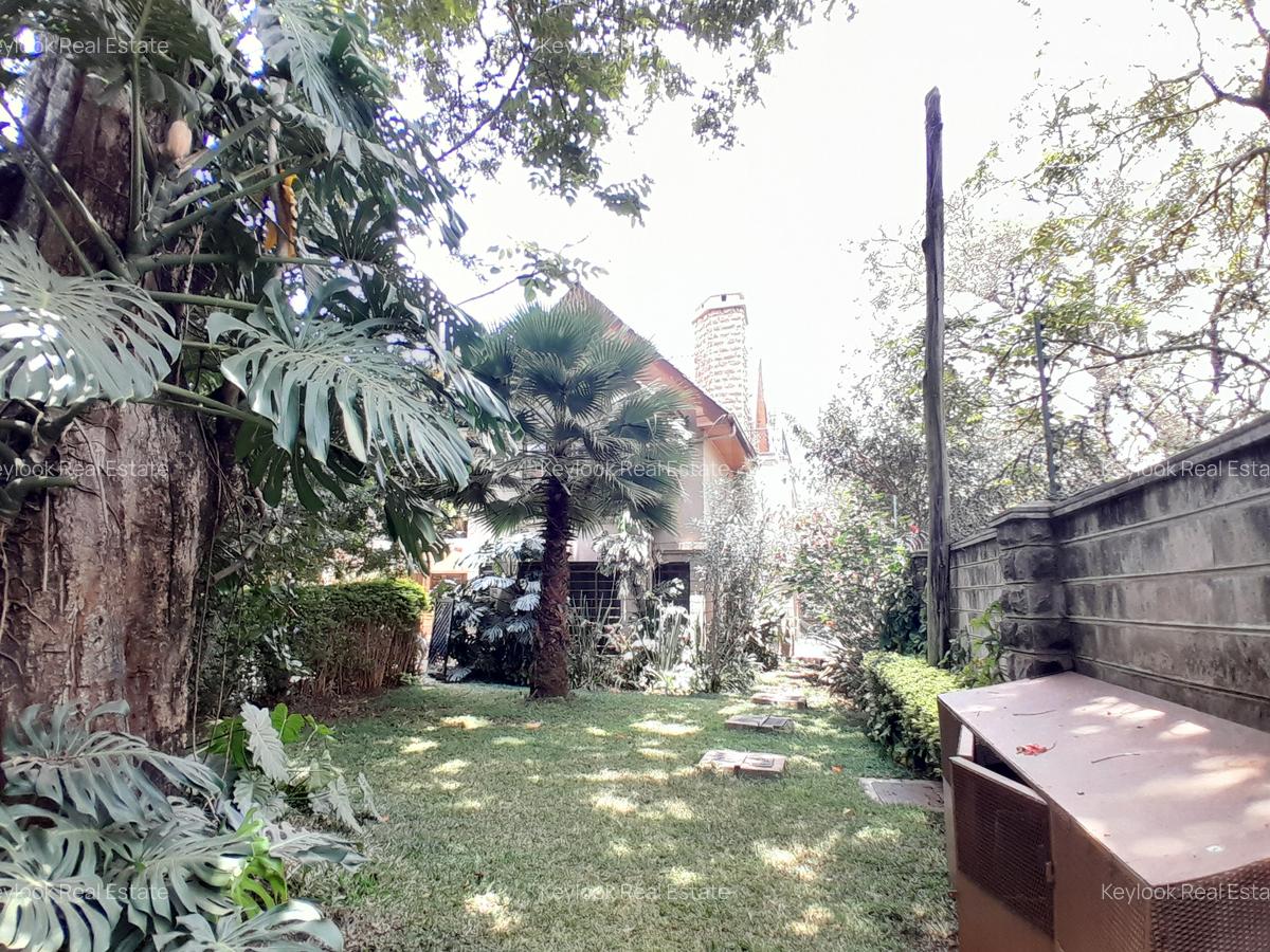 3 Bed Apartment with En Suite at Lavington Green - 3