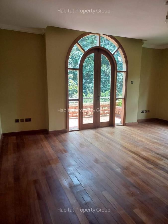 5 Bed House at Windy Ridge - 2