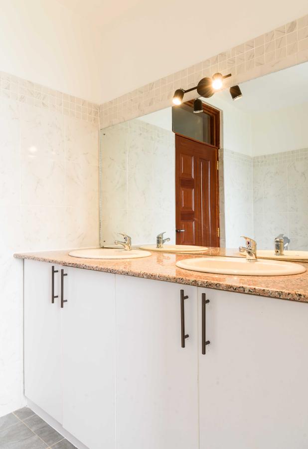 5 Bed Townhouse with En Suite at Katani - 12 5 Bed Townhouse with En Suite at Katani - 12
