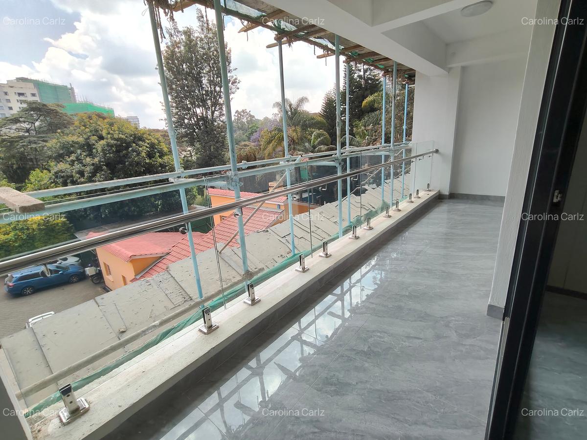 1 Bed Apartment with En Suite at Mogotio Road - 5