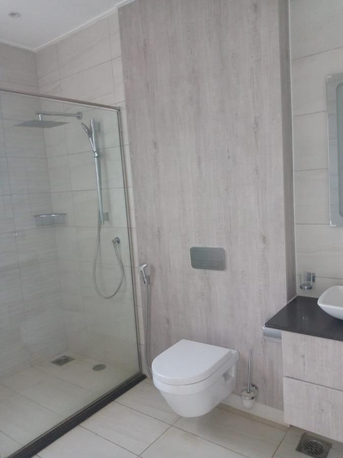 3 Bed Apartment with En Suite in Westlands Area - 2