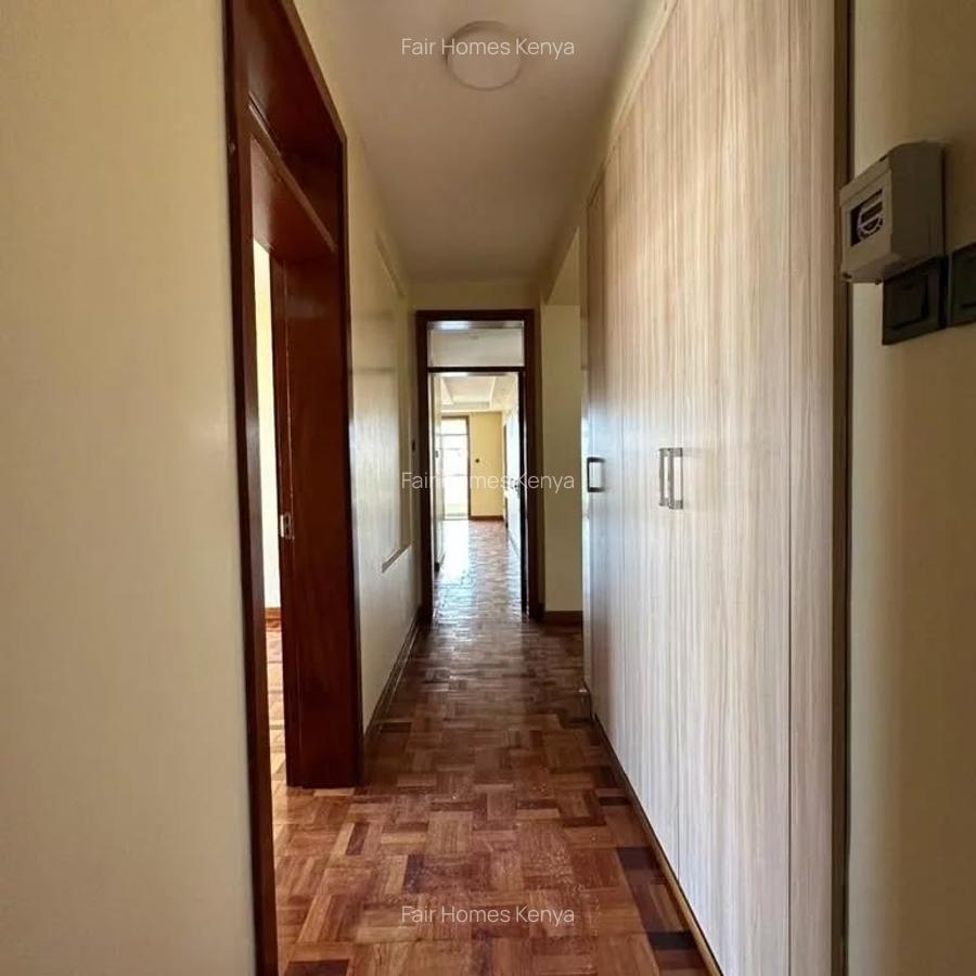 3 Bed Apartment with En Suite at Othaya Road - 12