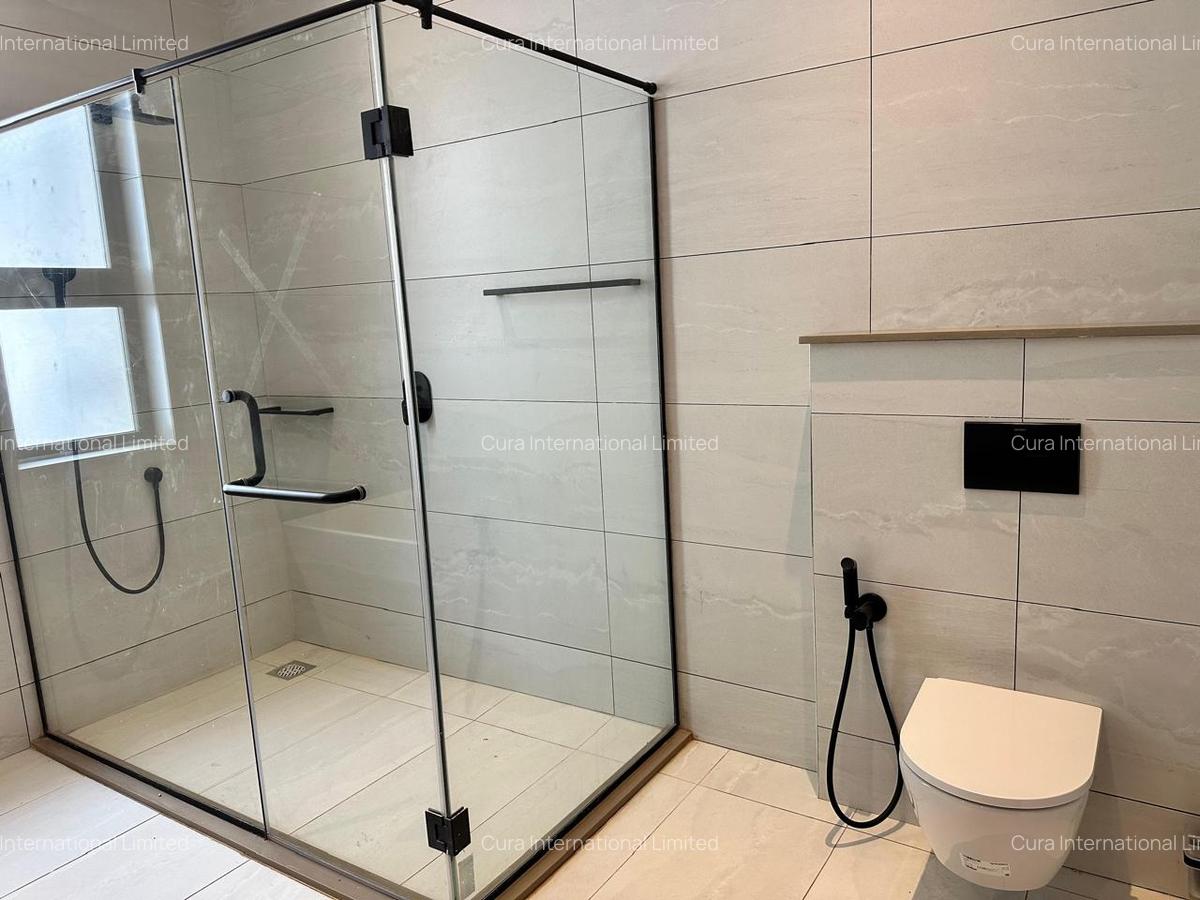 4 Bed Apartment in Loresho - 5