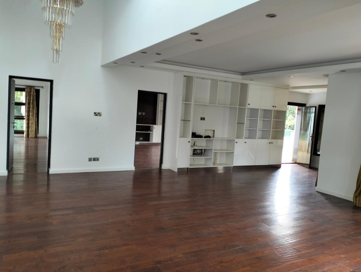 6 Bed House with En Suite in Kitisuru - 10