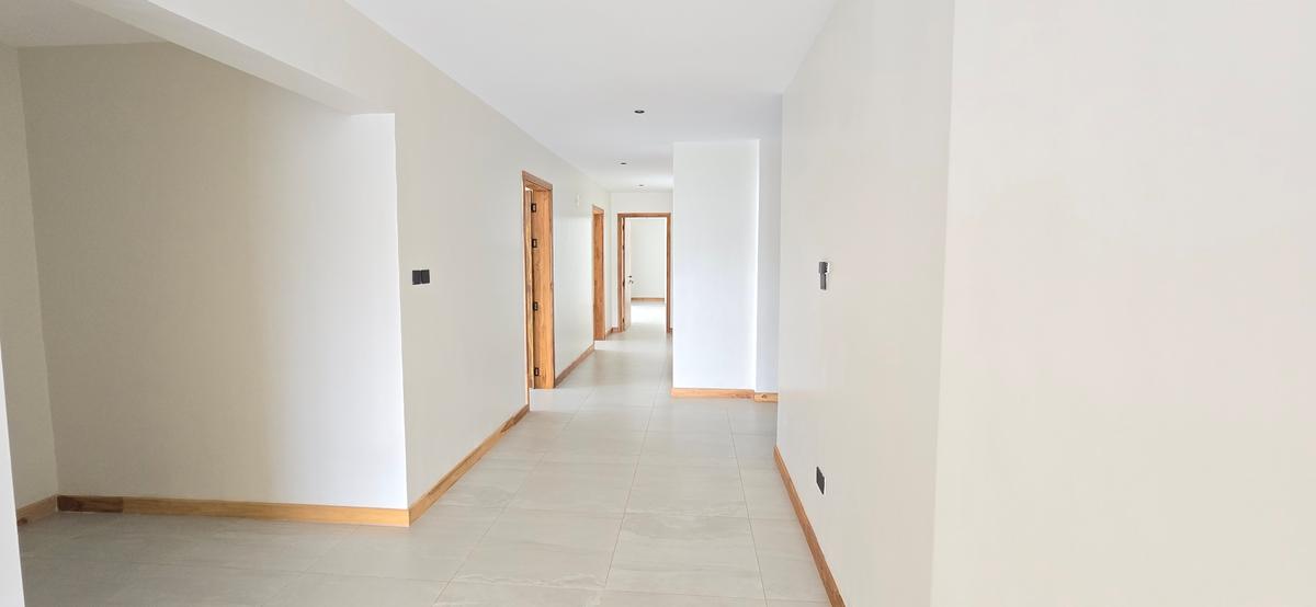 4 Bed Apartment with En Suite at Peponi Road - 7