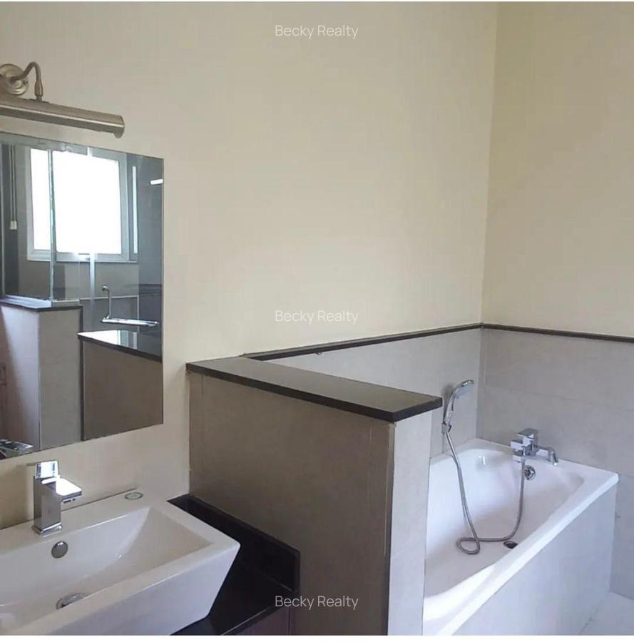 5 Bed House with En Suite at Ndoto Road - 8