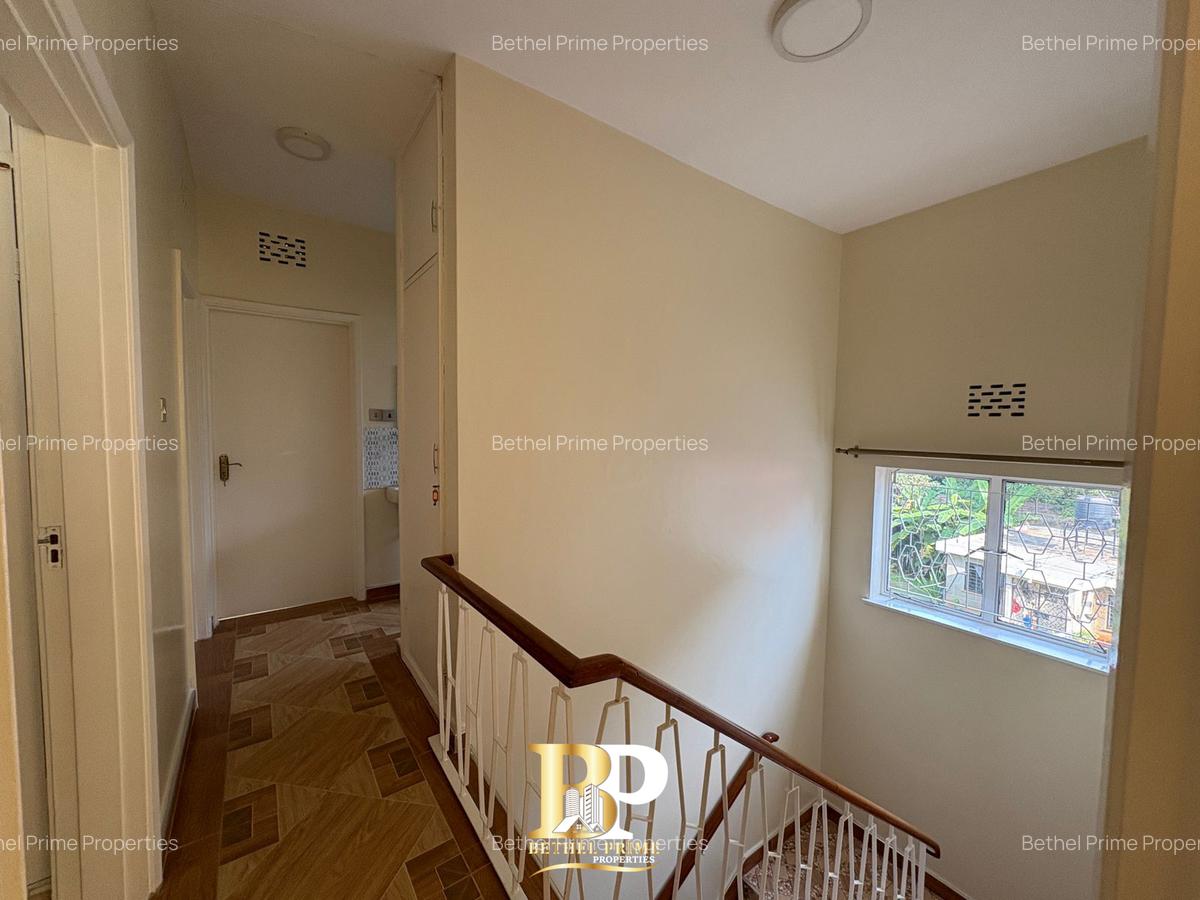 4 Bed Apartment with En Suite in Riverside - 4