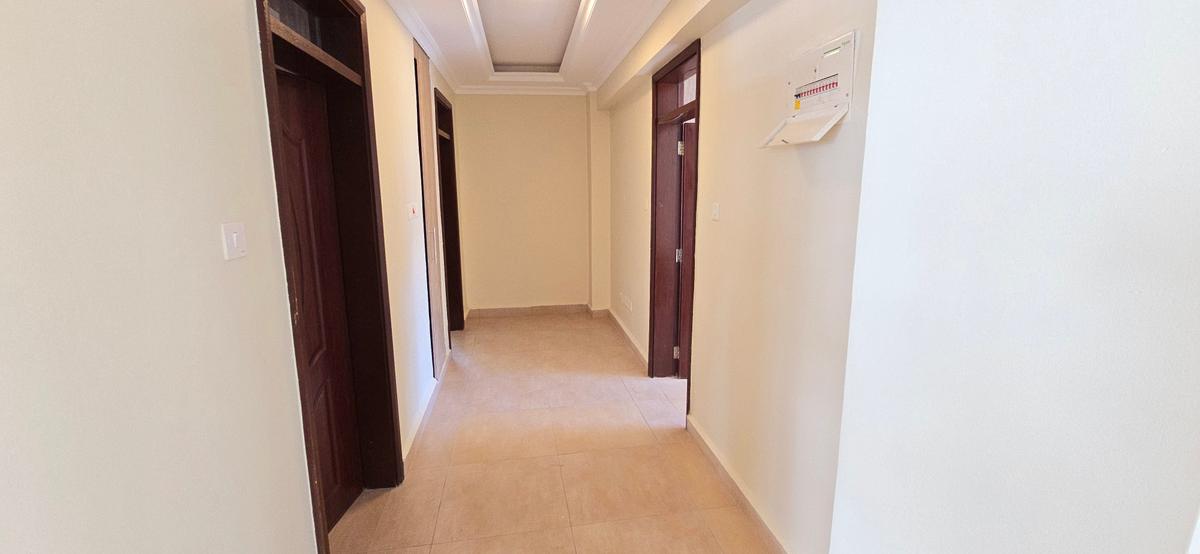 3 Bed Apartment with En Suite at Lavington Hatheru - 6