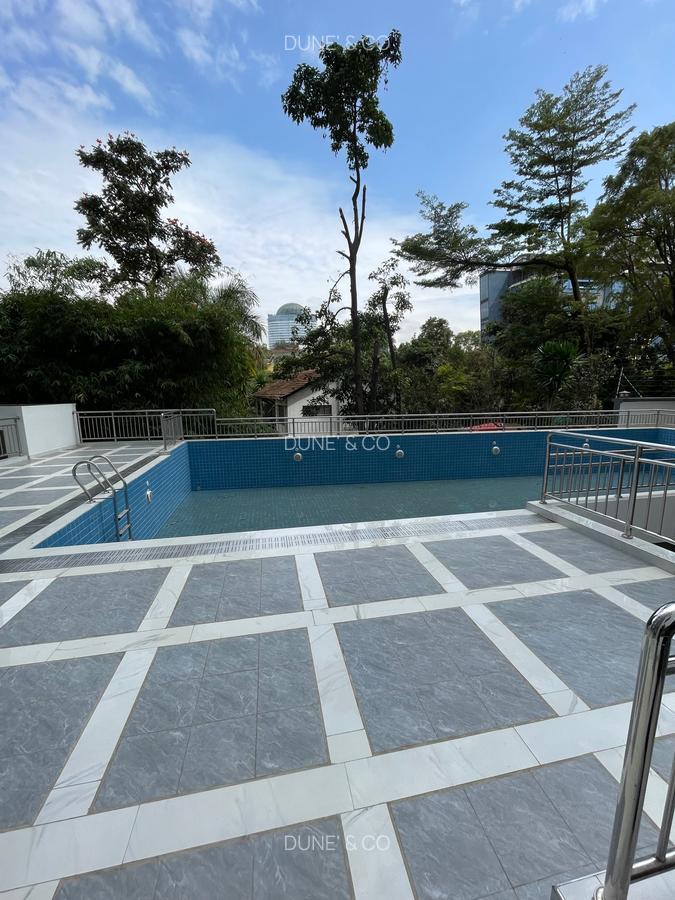 2 Bed Apartment with En Suite in Westlands Area - 2