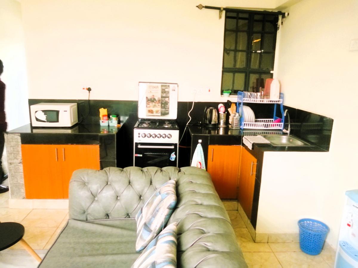 Serviced 1 Bed Apartment with En Suite at Lenana - 9