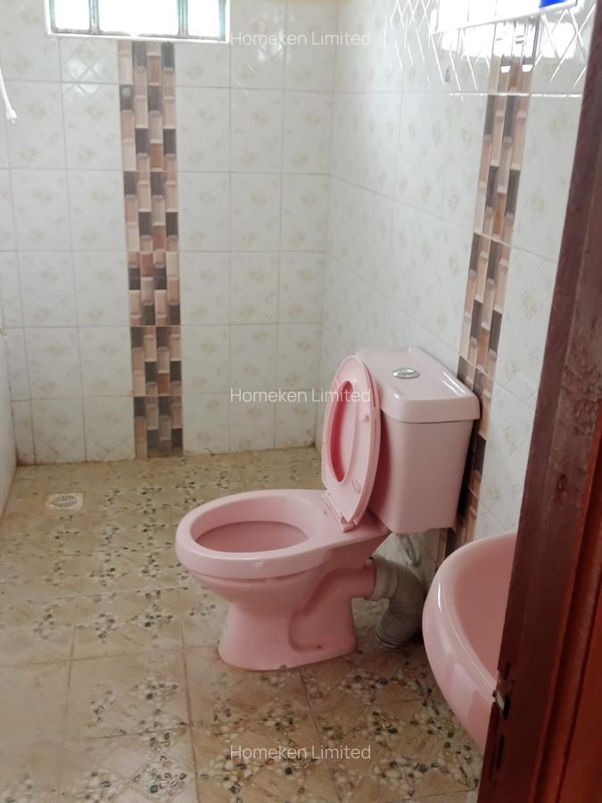 4 Bed House with En Suite at Rimpa - 8