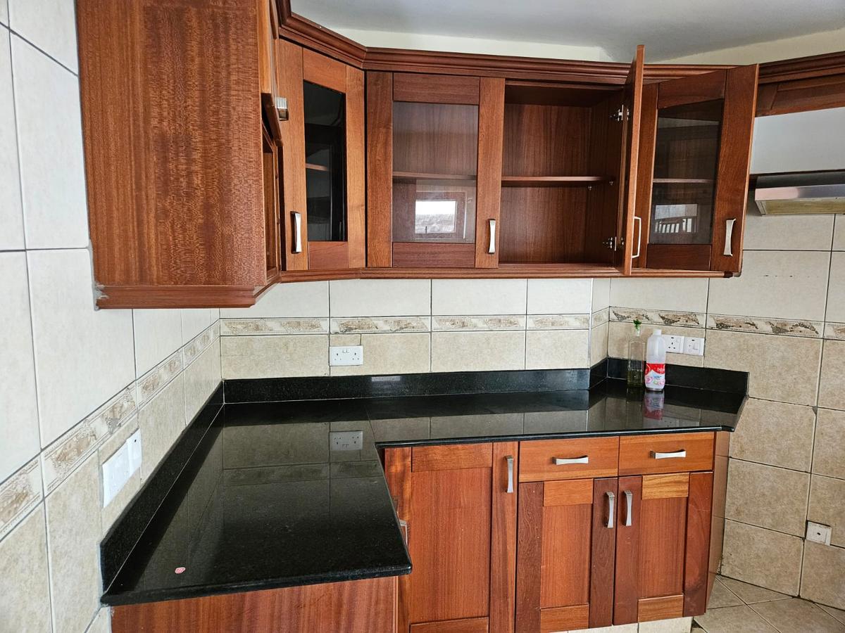 2 Bed Apartment with En Suite at Kileleshwa - 4