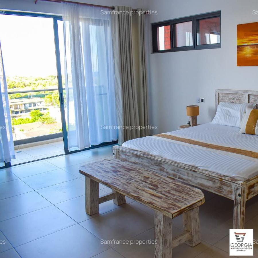 3 Bed Apartment with En Suite at Go Khart - 12