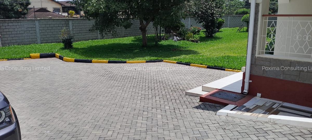 6 Bed Townhouse in Loresho - 10