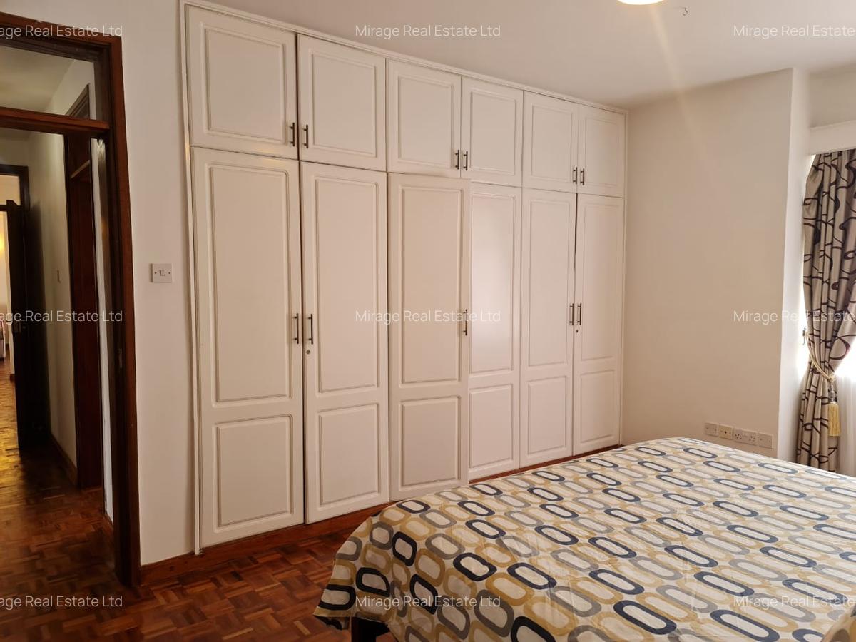 3 Bed Apartment with Swimming Pool in Kilimani - 13