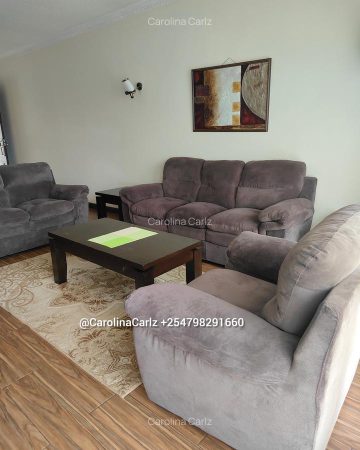 Serviced 2 Bed Apartment with En Suite at Brookside Drive - 10