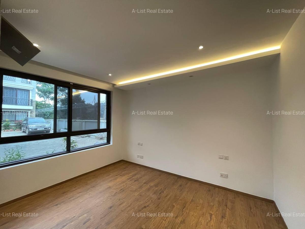 4 Bed Townhouse with En Suite at Peponi Road - 5