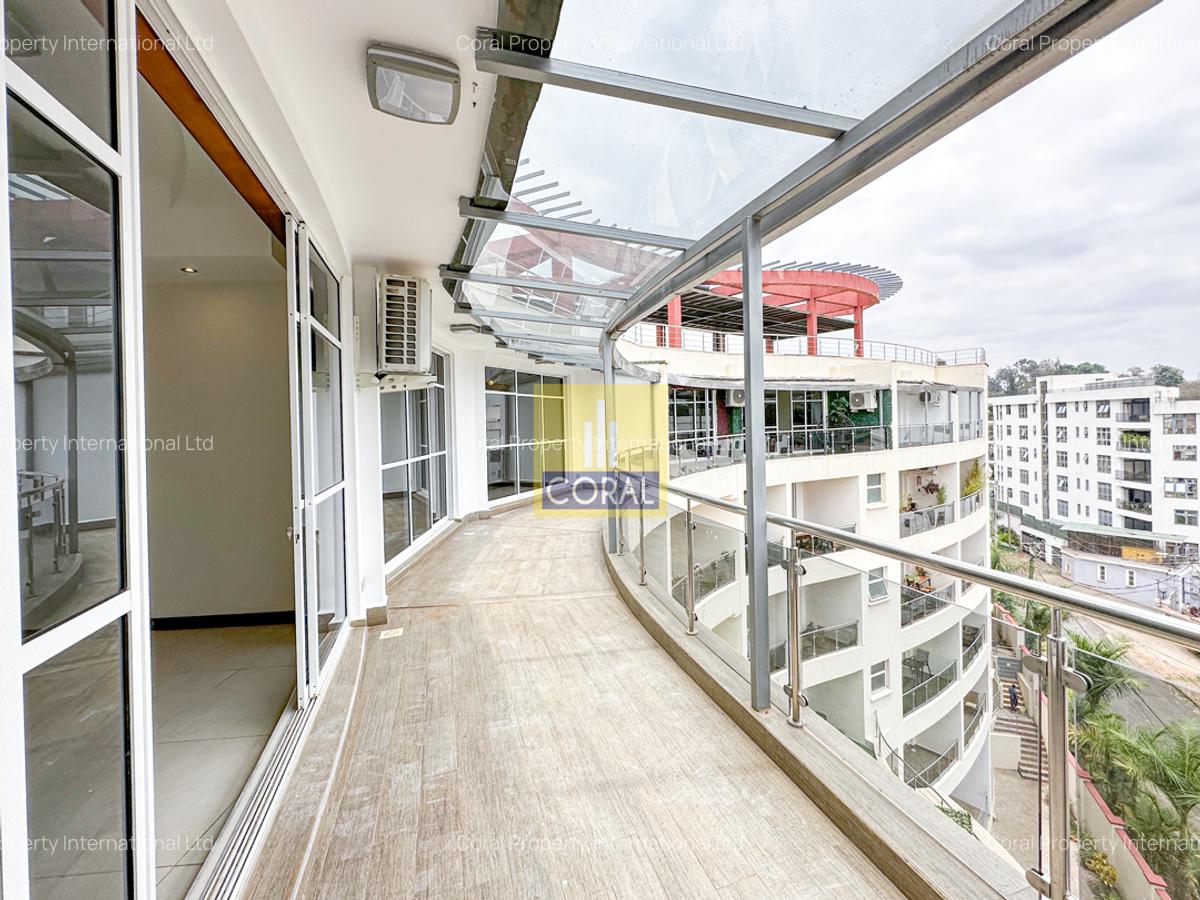 5 Bed Apartment in Spring Valley - 7