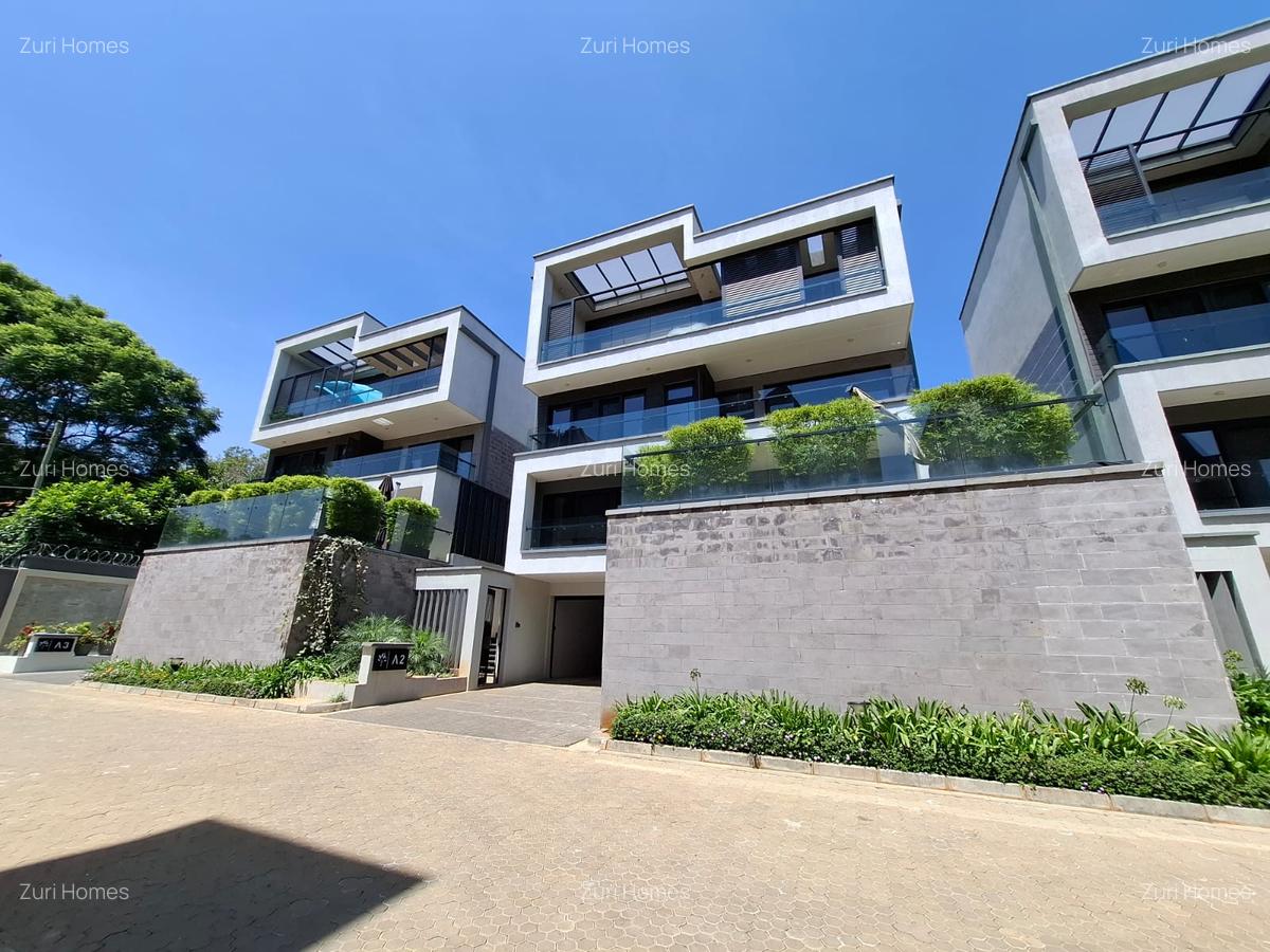 4 Bed Townhouse with En Suite in Lavington - 1