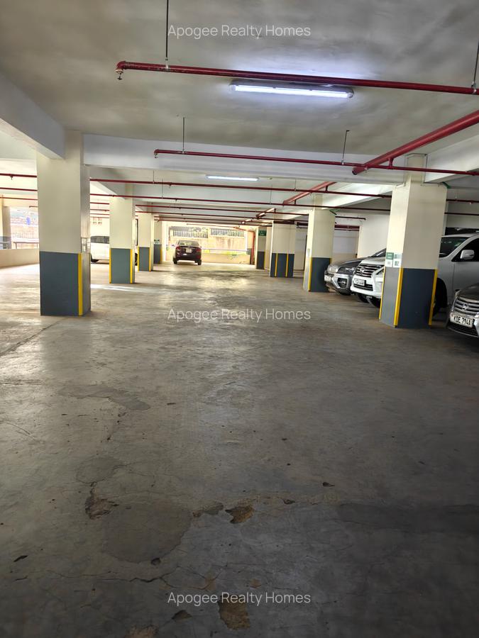 Furnished 1,200 ft² Office with Service Charge Included at Parklands - 15