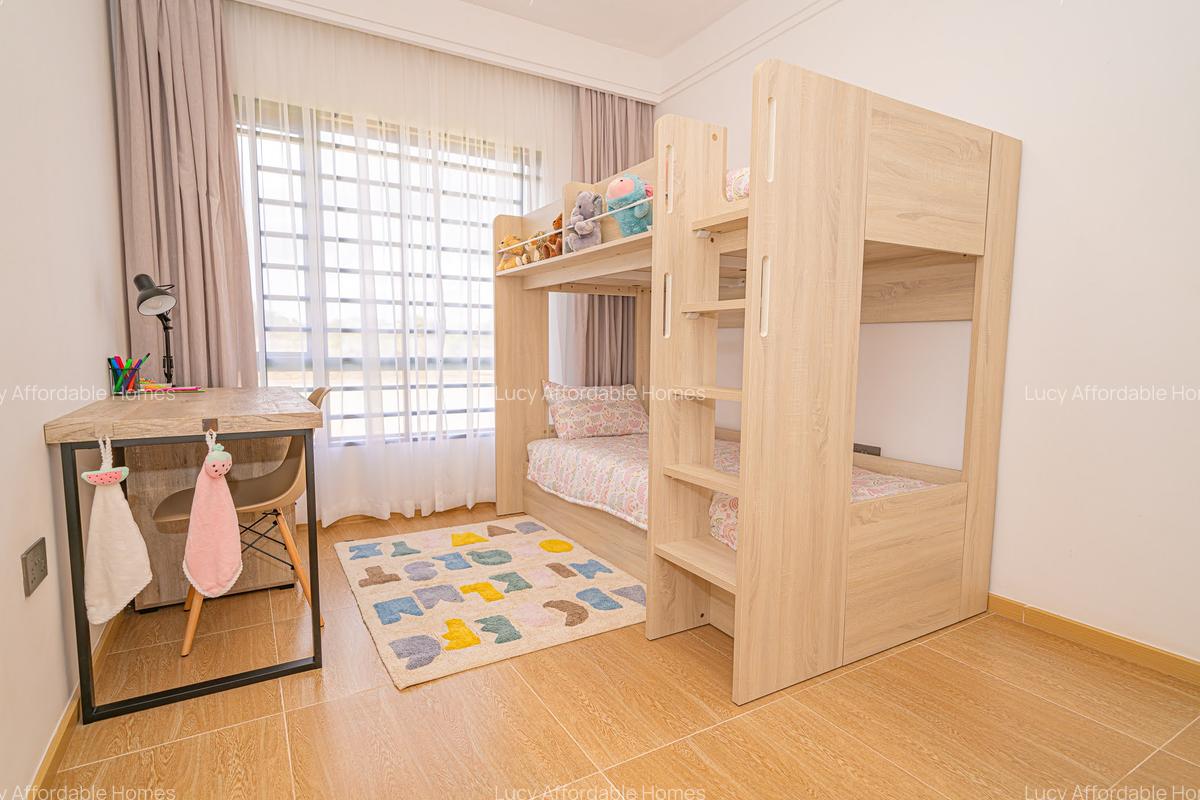 3 Bed Apartment with En Suite at Northlands - 6