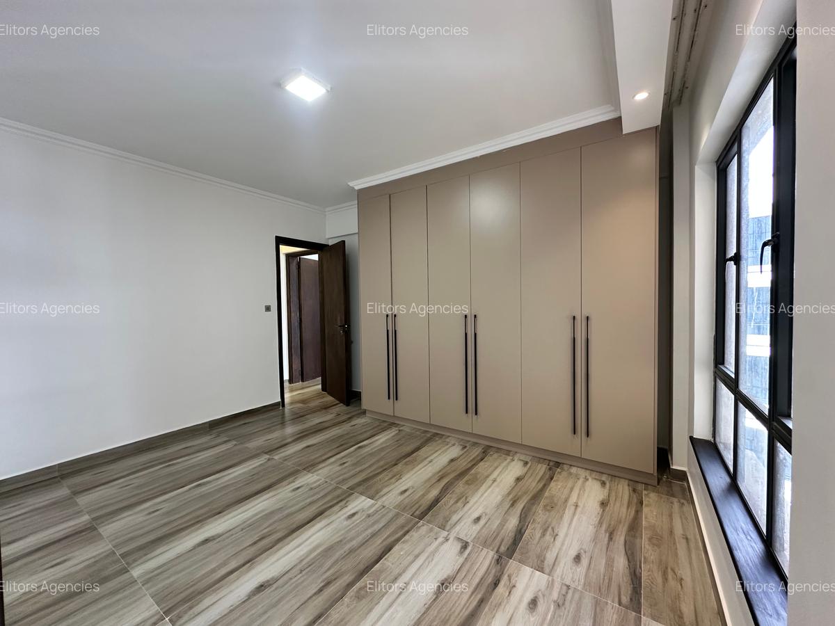 2 Bed Apartment with En Suite at Brookside Drive - 8
