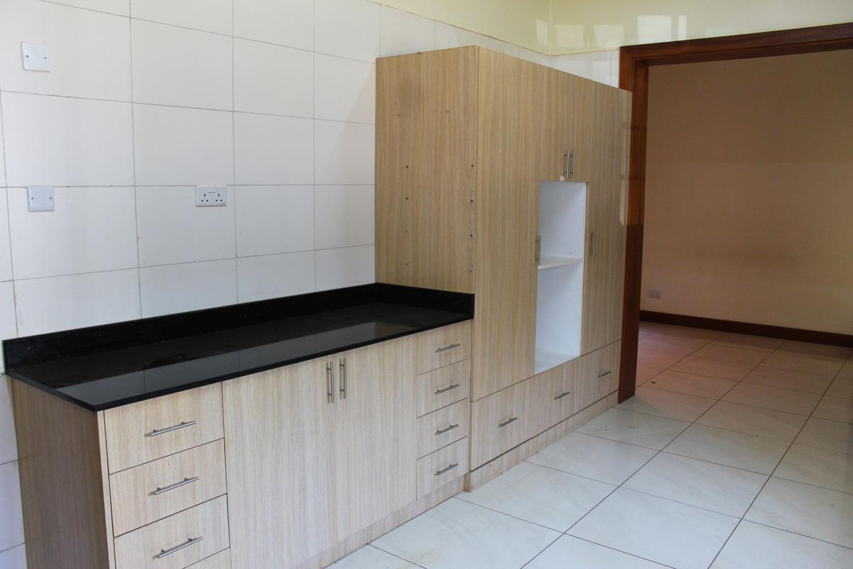 3 Bed Townhouse with En Suite in Runda - 9