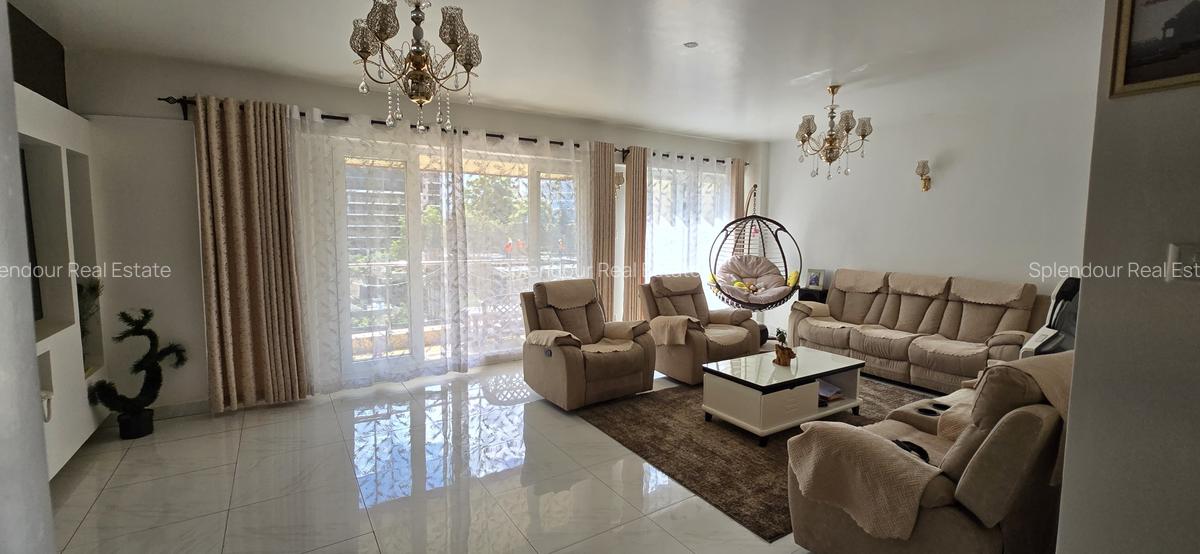 Serviced 4 Bed Apartment with En Suite in Parklands - 12