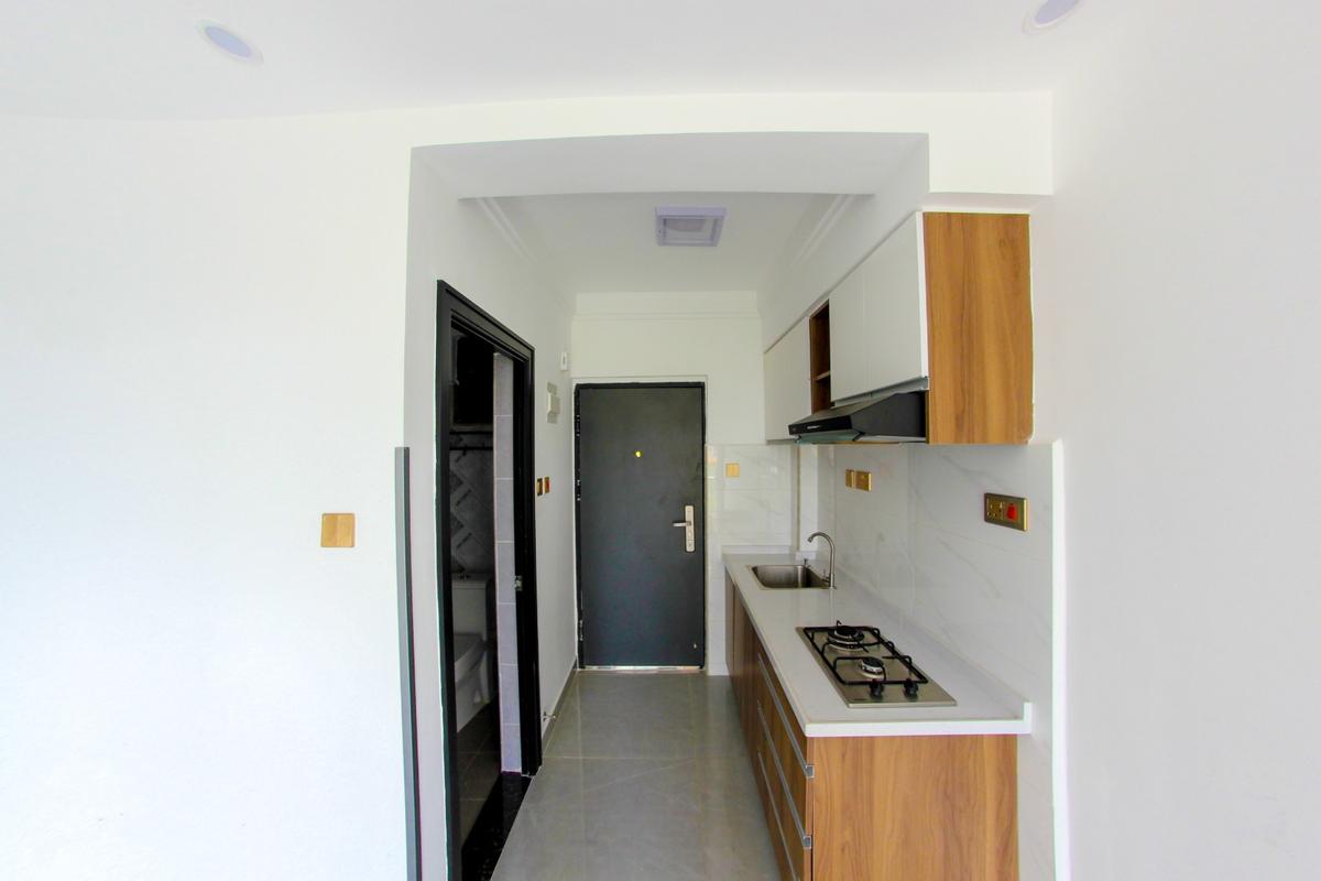 Studio Apartment with En Suite at Valley Arcade - 7