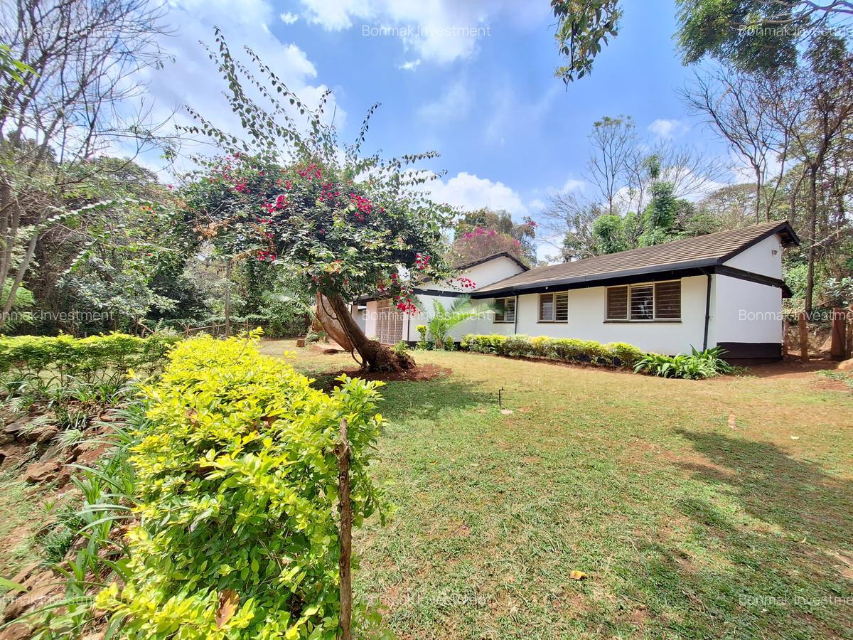 4 Bed House with En Suite at Loresho Crescent - 1