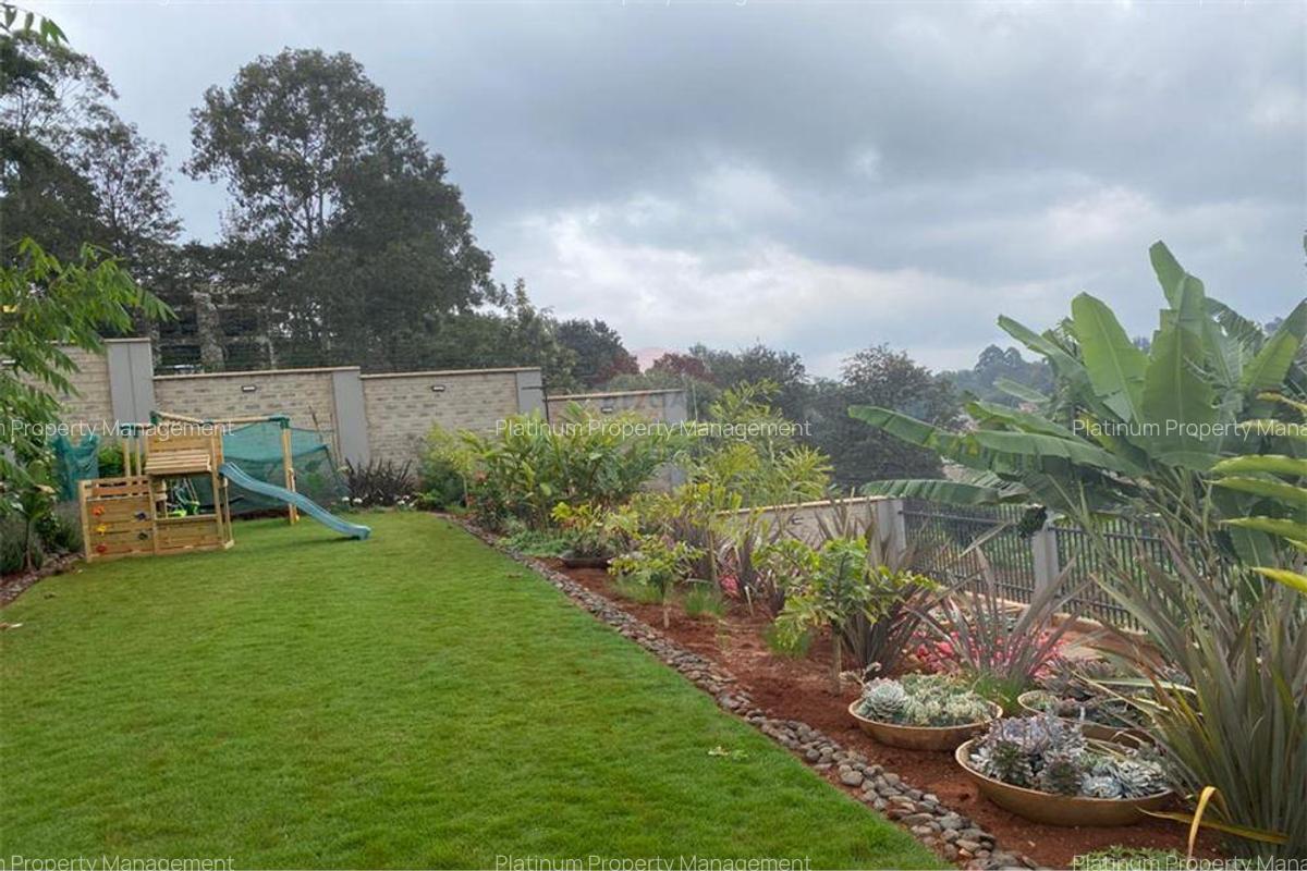 Furnished 2 Bed Apartment with En Suite at Isk Back Rd - 16