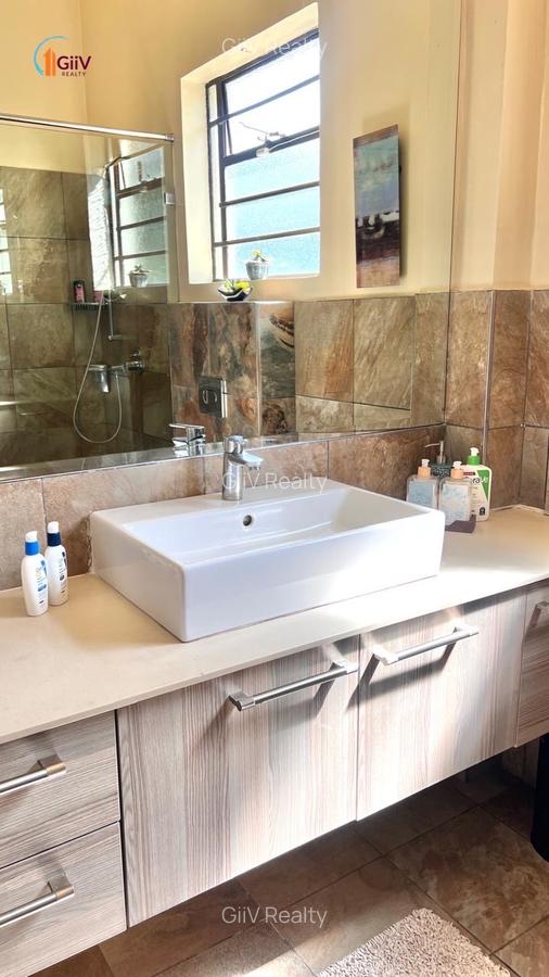 5 Bed Townhouse with En Suite in Lower Kabete - 15