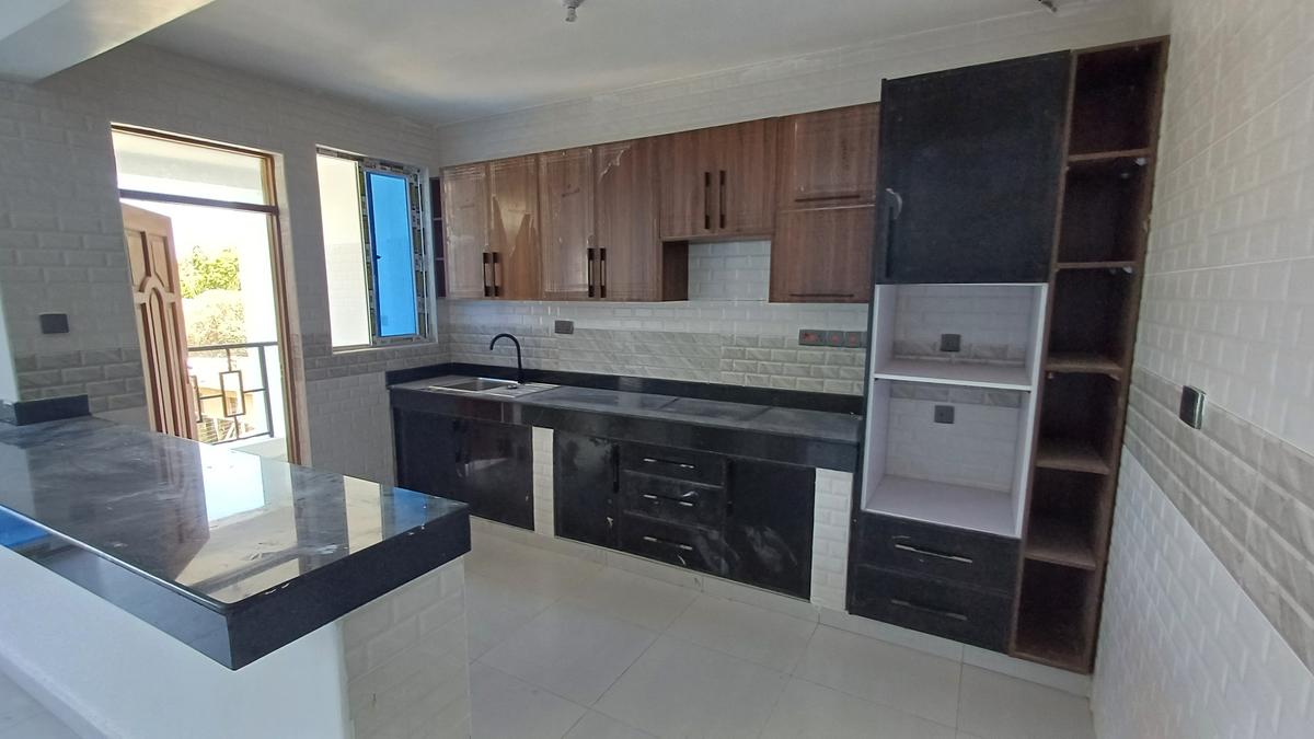 3 Bed Apartment with En Suite at Tausi Road - 9