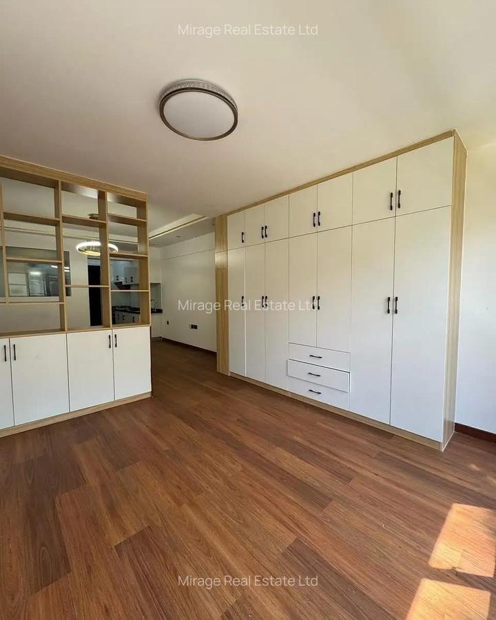 Studio Apartment with Swimming Pool in Kileleshwa - 1