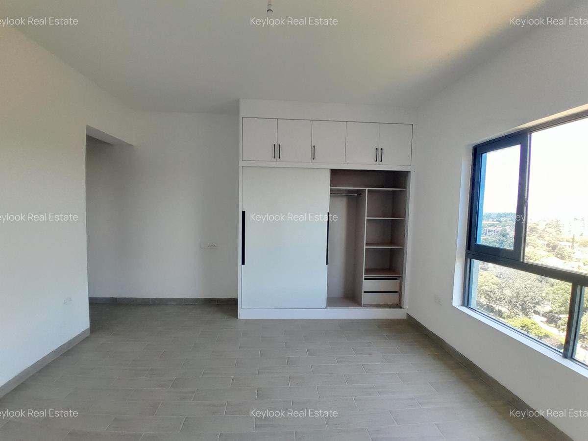 2 Bed Apartment with En Suite at Valley Arcade - 9