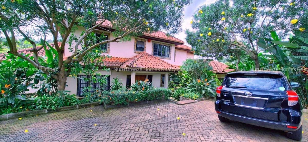 3 Bed Townhouse with En Suite in Runda - 1