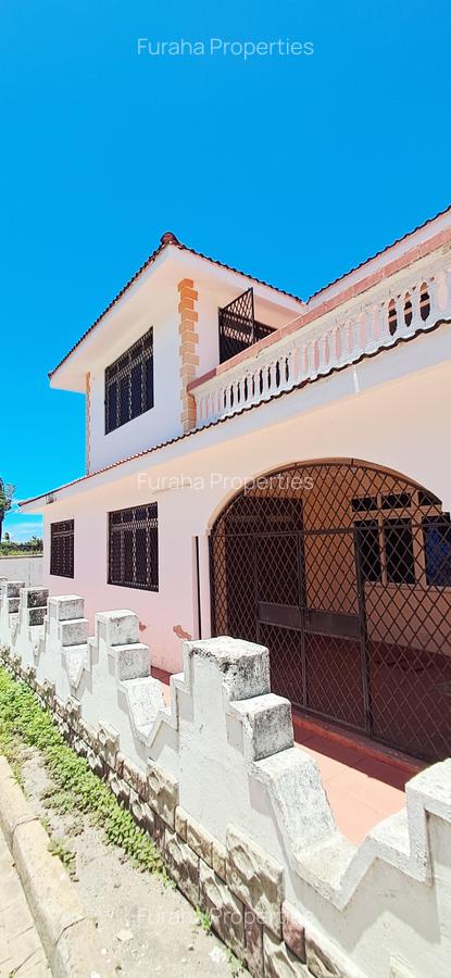 4 Bed Villa with En Suite at Nyali - 4