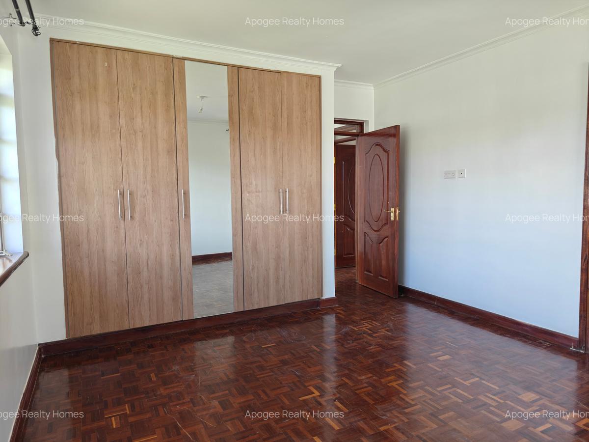 4 Bed House with En Suite at Paradise Lost Road - 7