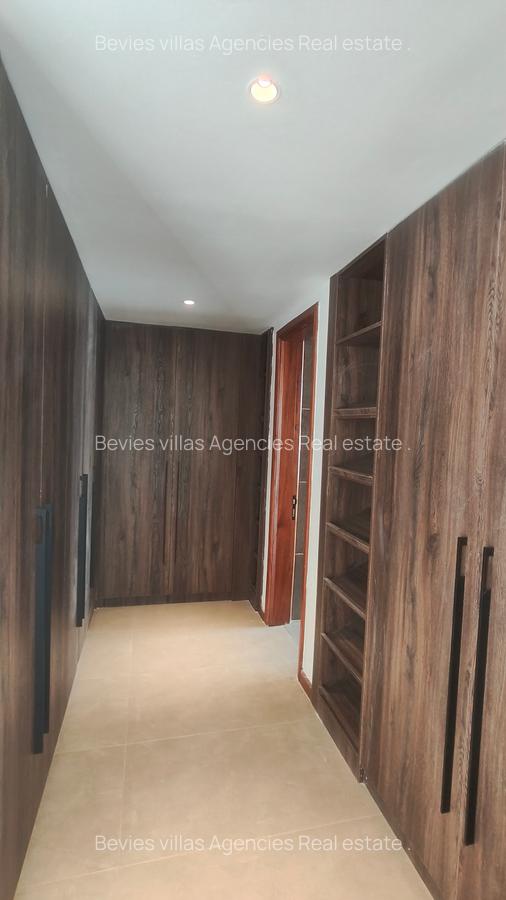 Serviced 4 Bed Apartment with En Suite at Riverside - 4